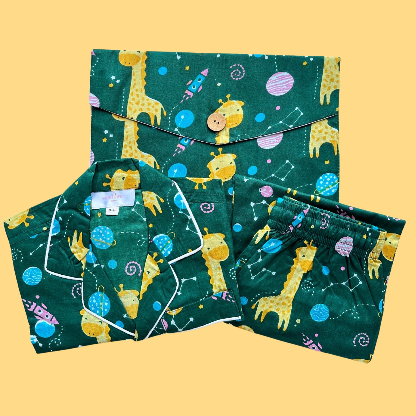 Kids Green Space Giraffe Half Sleeve Pyjama Set