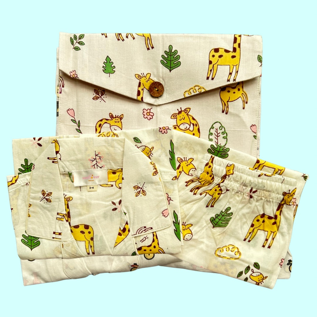 Kids Yellow Giraffe Half Sleeve Pyjama Set