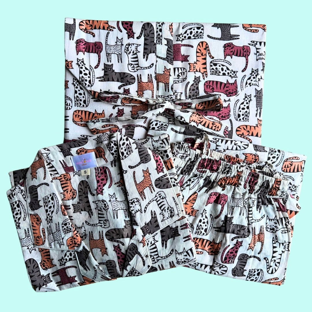 Women's Lazy Cats Half Sleeve Pyjama Set