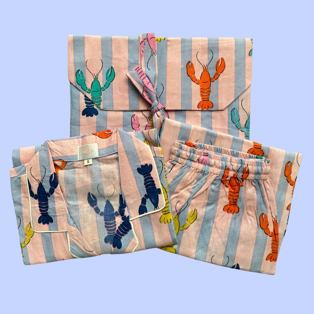 Women's Lobster Lounge 2 Half Sleeve Pyjama Set