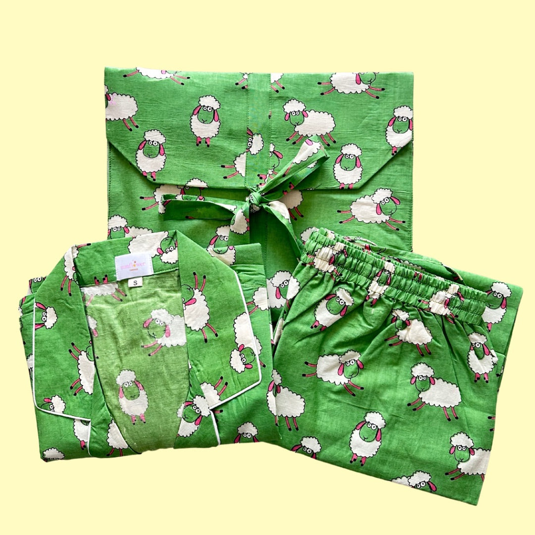 Women’s Green Sheep Half Sleeve Pyjama Set